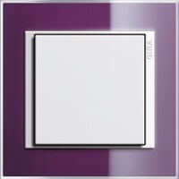 Gira Event Clear. Цвет рамки: Фиолетовый; Цвет вставки: Белый глянцевый; Цвет клавиши: Белый матовый