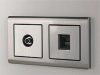 2-местная рамка Werkel Metallic с TV-розеткой, интернет-розеткой, цвет: Глянцевый никель