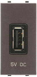 Зарядка USB-A, 2А
Zenit,  USB type-A 5V,  одинарная,   цвет - антрацит,  пластмасса,  N2185.2 AN,  2CLA218520N1801,  ABB
 - PULSAL.RU